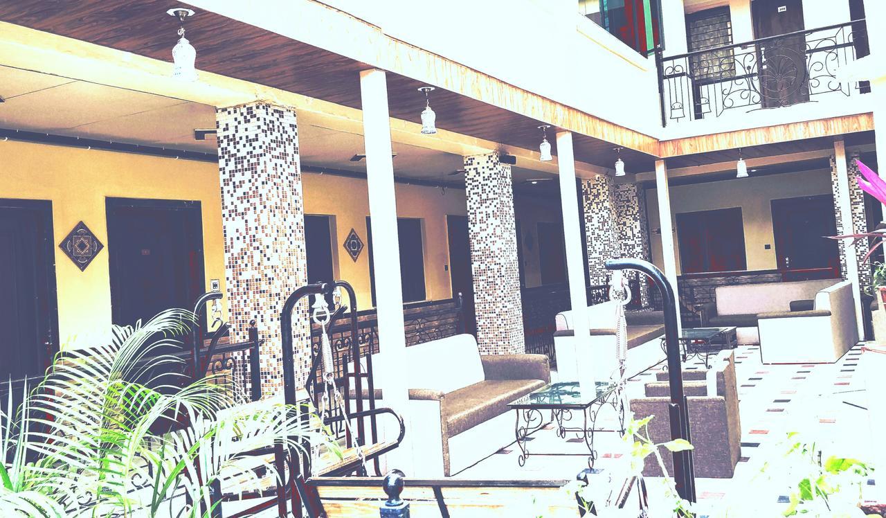 Hotel Saraswati Mount Abu Eksteriør bilde