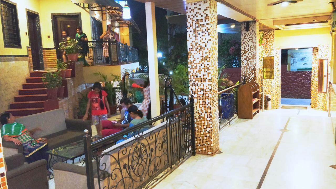 Hotel Saraswati Mount Abu Eksteriør bilde
